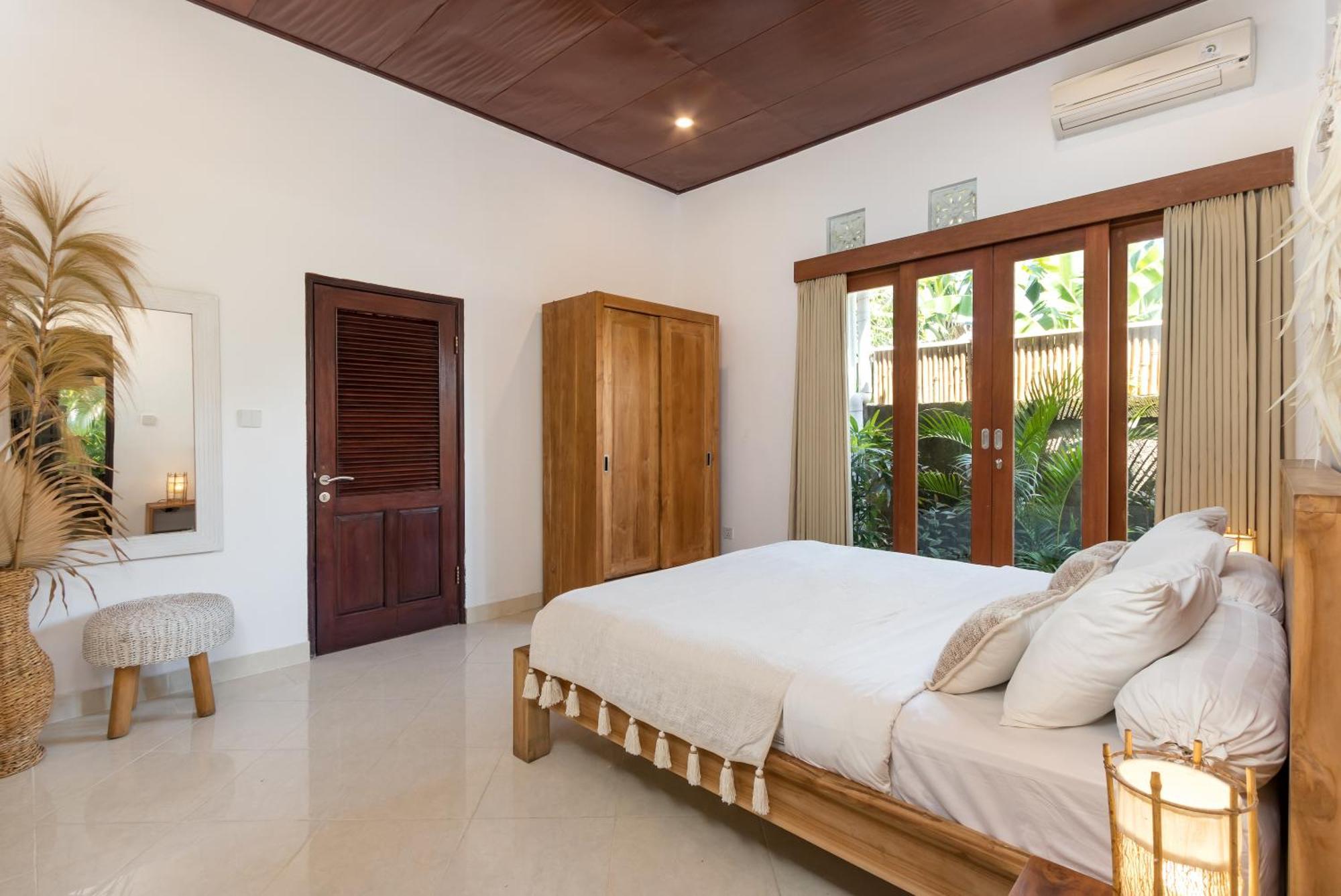 Twist And Shout Villa Seminyak  Exterior photo