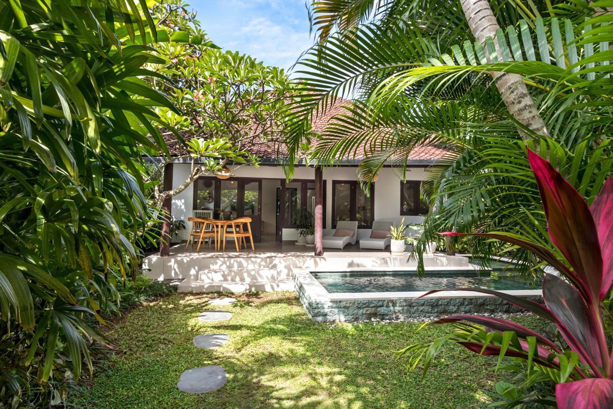 Twist And Shout Villa Seminyak  Exterior photo